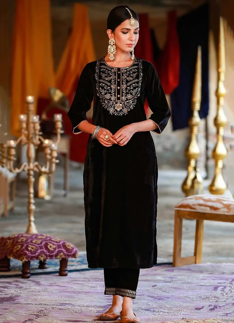 Black Velvet Kurta Set Work Wear - Image 3