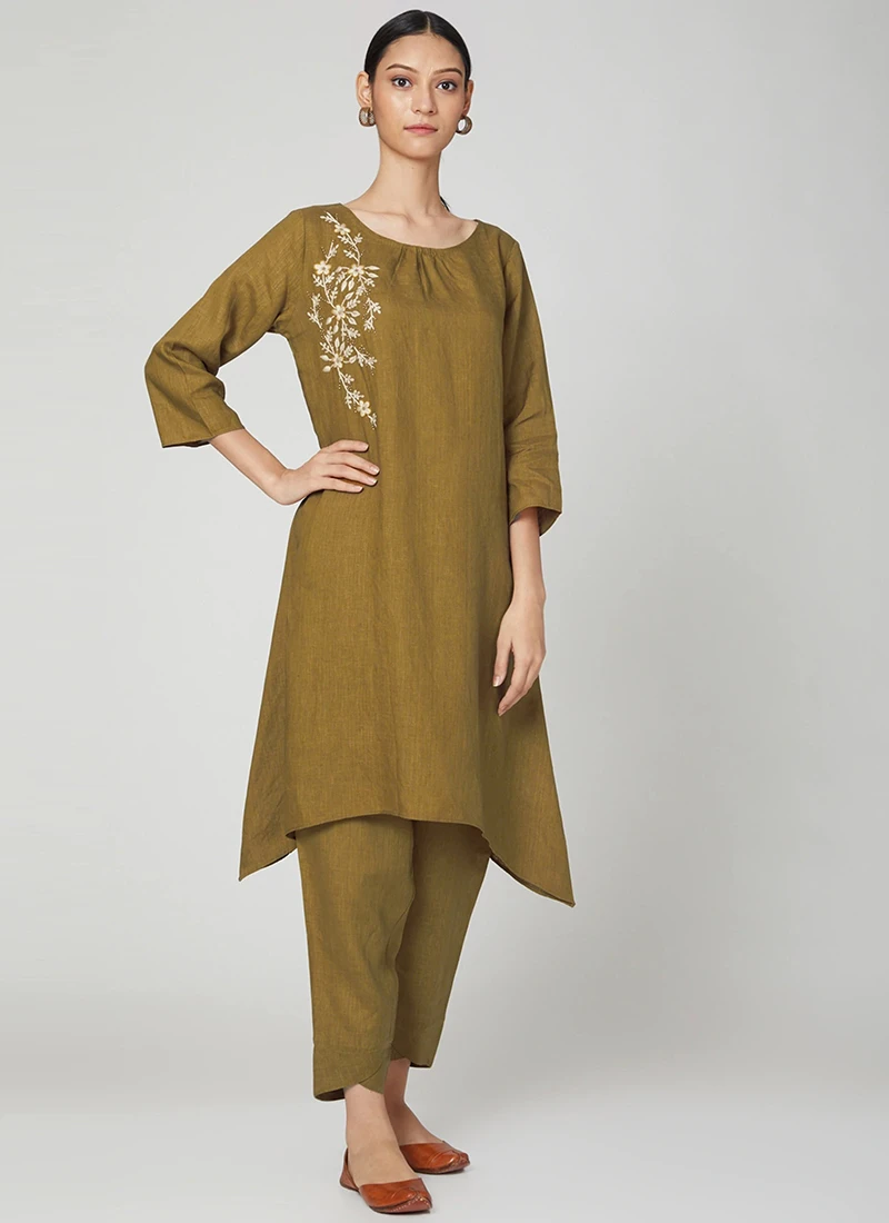 Olive Green Linen Kurta Set Work Wear - Image 3